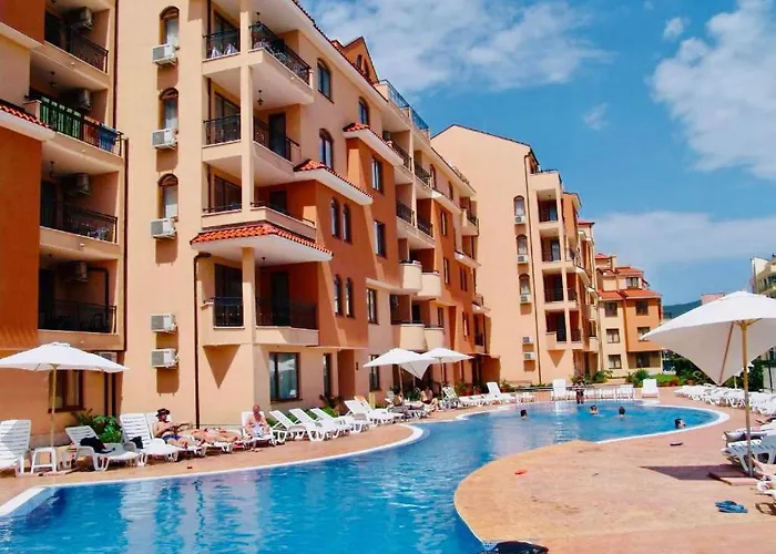 Kasandra Apartment *